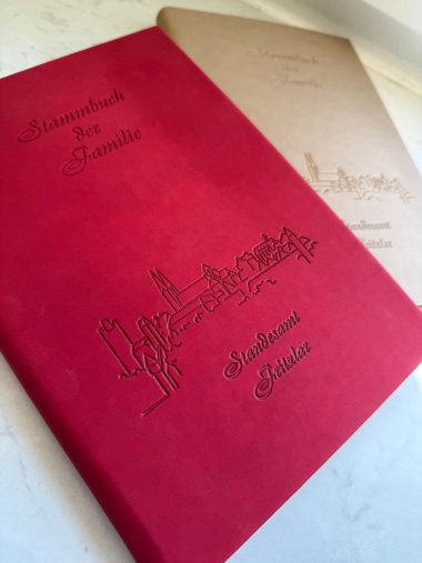 Familienstammbuch mit Skyline von Fritzlar Familienstammbuch mit Skyline von Fritzlar