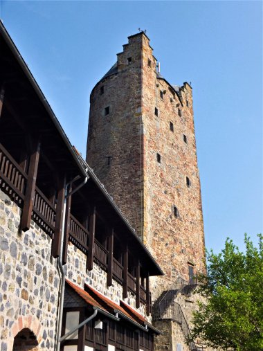 Grauer Turm