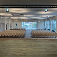 Blick von der Bühne in den großen Saal