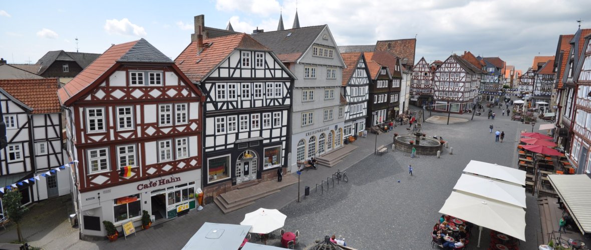 Der Marktplatz in Fritzlar von oben